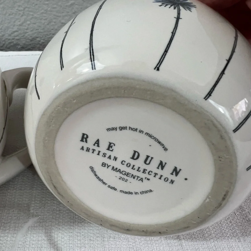 Rae Dunn thistle sugar‎ and creamer set